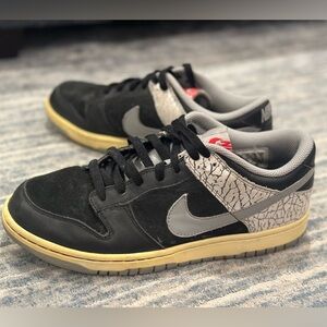 Dunk Low CL “Jordan Pack”